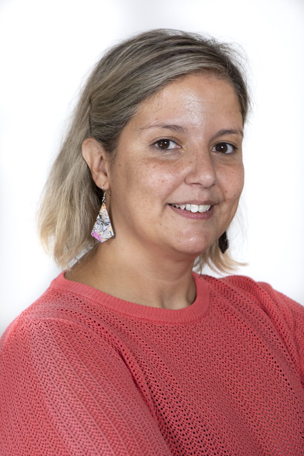 Irina Costa Ferreira Range